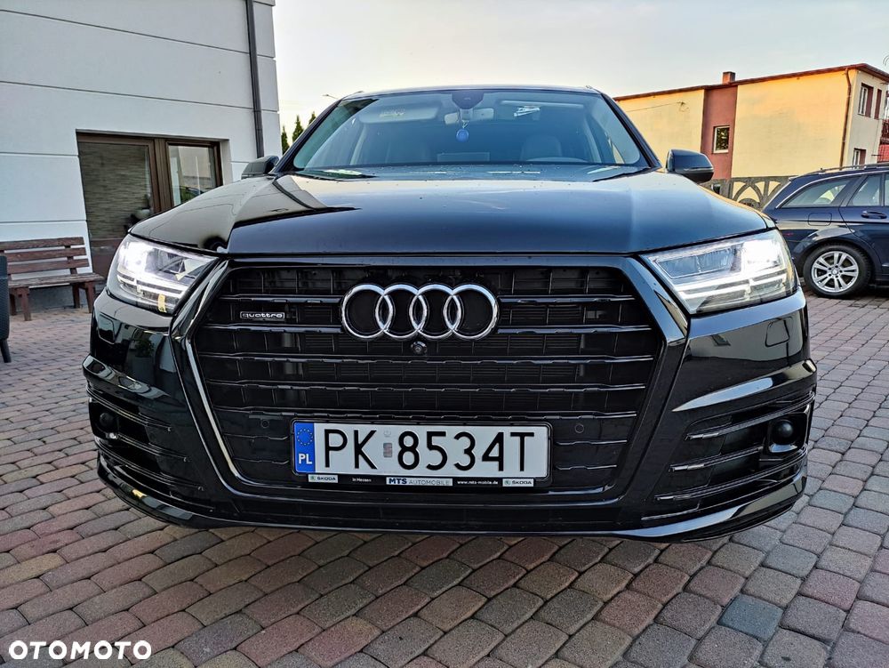 Audi Q7 - 7