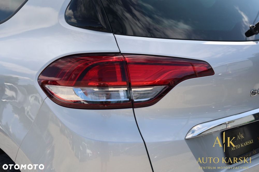 Renault Scenic - 17