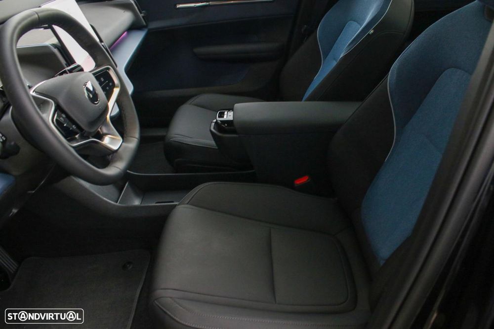 Volvo EX30 Single Motor RWD Core - 17