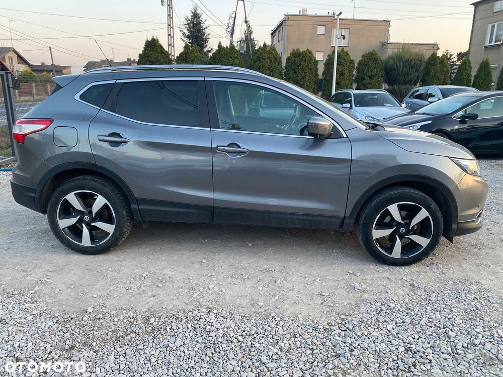 Nissan Qashqai 1.6 DIG-T N-Connecta - 16