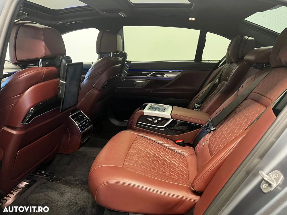 BMW Seria 7 - 7