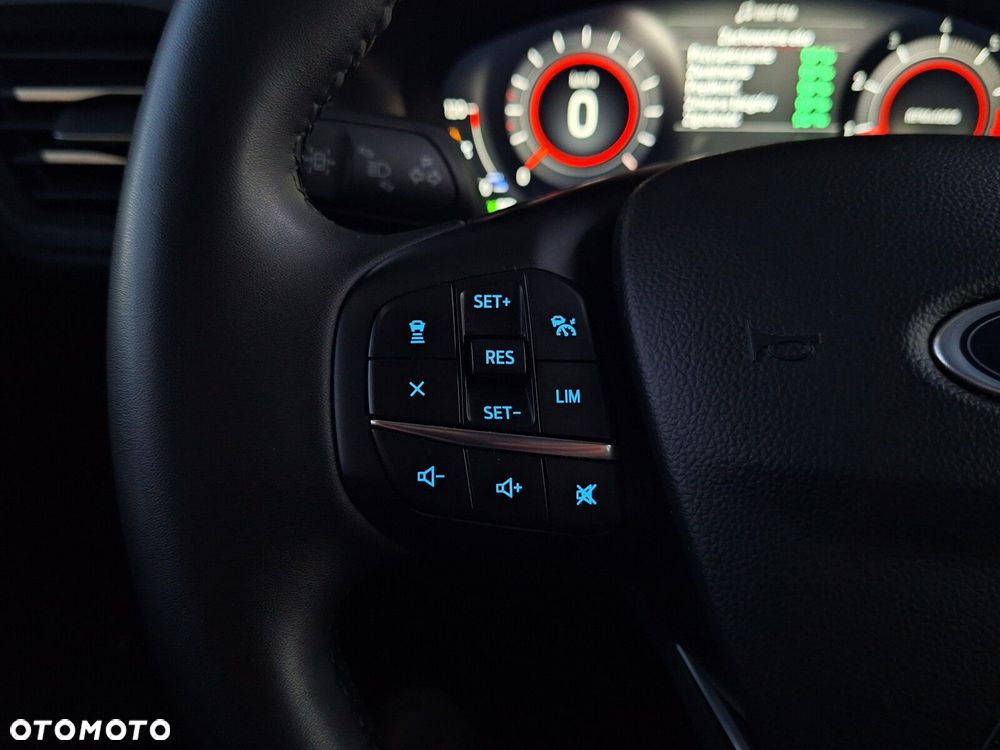 Ford Kuga 1.5 EcoBoost FWD Titanium X - 38