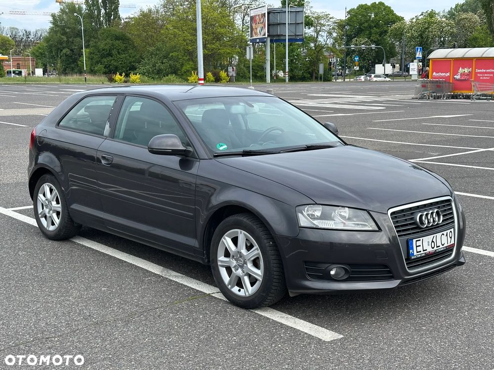 Audi A3 3-drzwiowe 1.6 S tronic Attraction - 6
