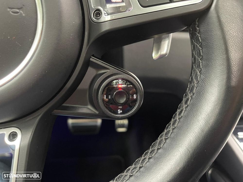 Porsche Cayenne Turbo - 16