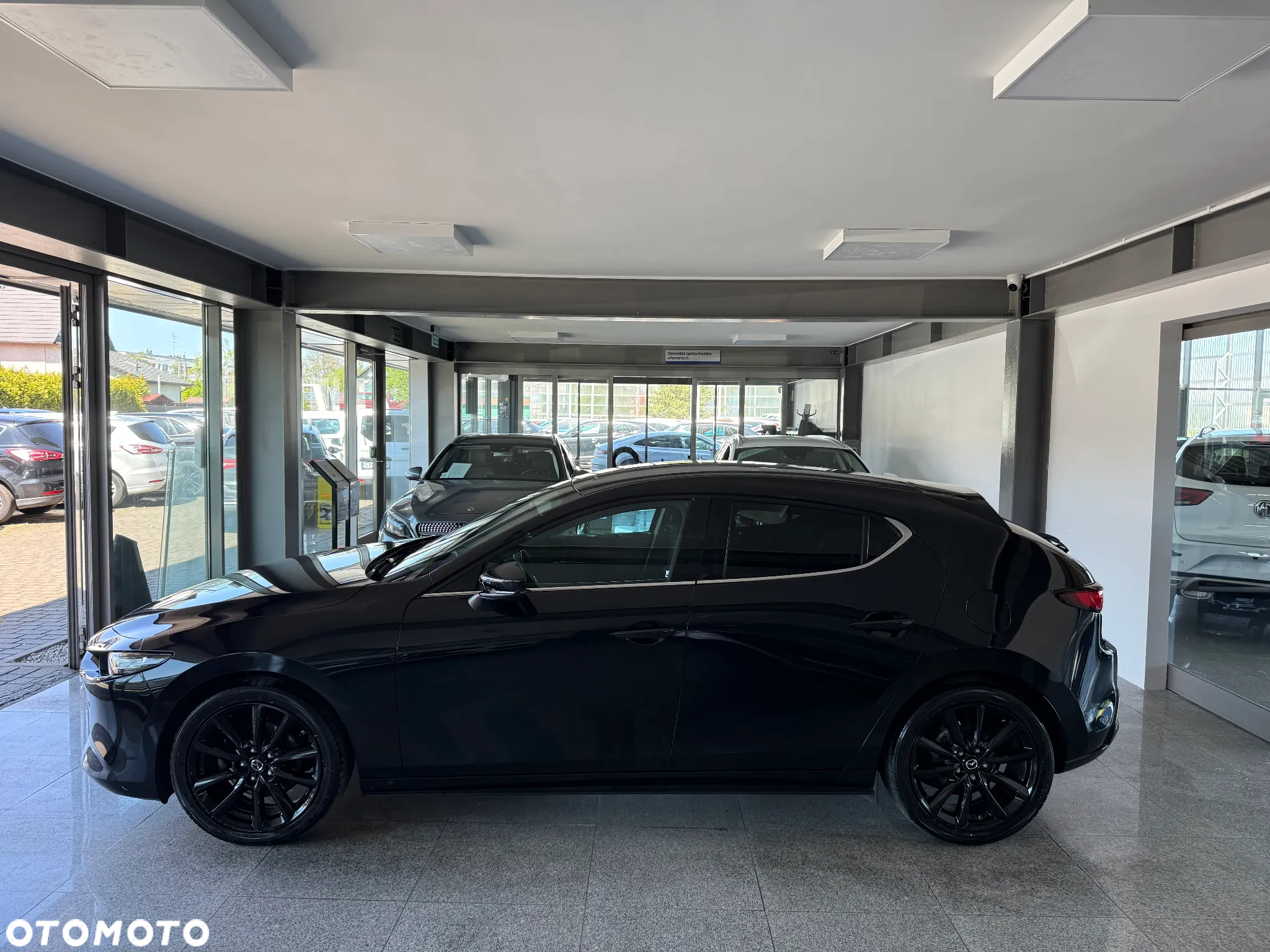 Mazda 3 - 9