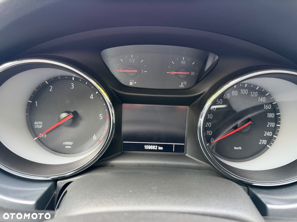 Opel Astra - 8
