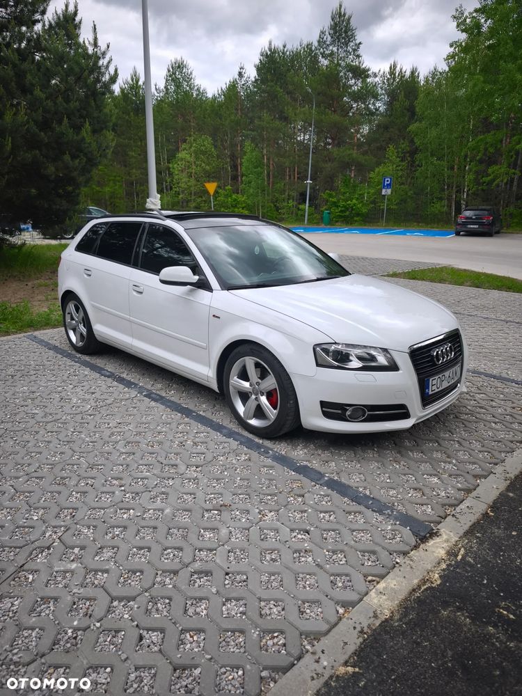Audi A3 Sportback 2.0 TDI DPF S line Sportpaket - 1