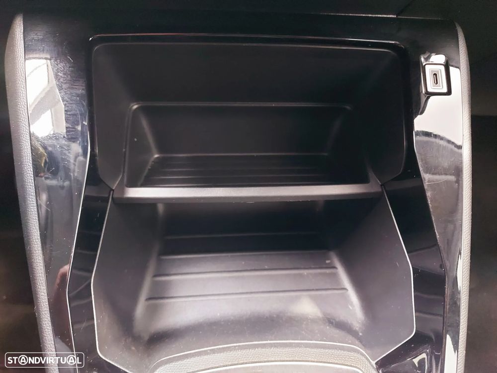 Peugeot 208 1.2 PureTech Active - 18