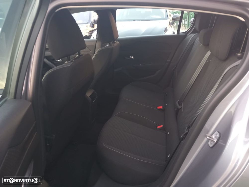 Peugeot 308 1.6 Hybrid Allure e-EAT8 - 21
