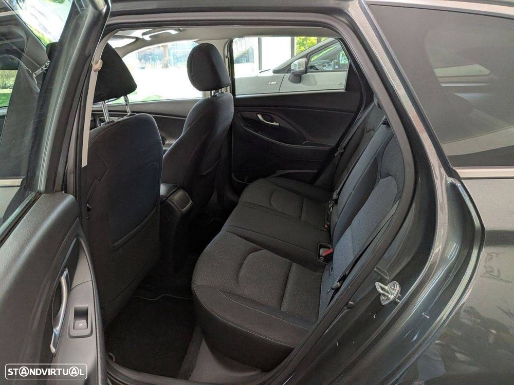 Hyundai i30 SW 1.0 T-GDi Style Plus - 25
