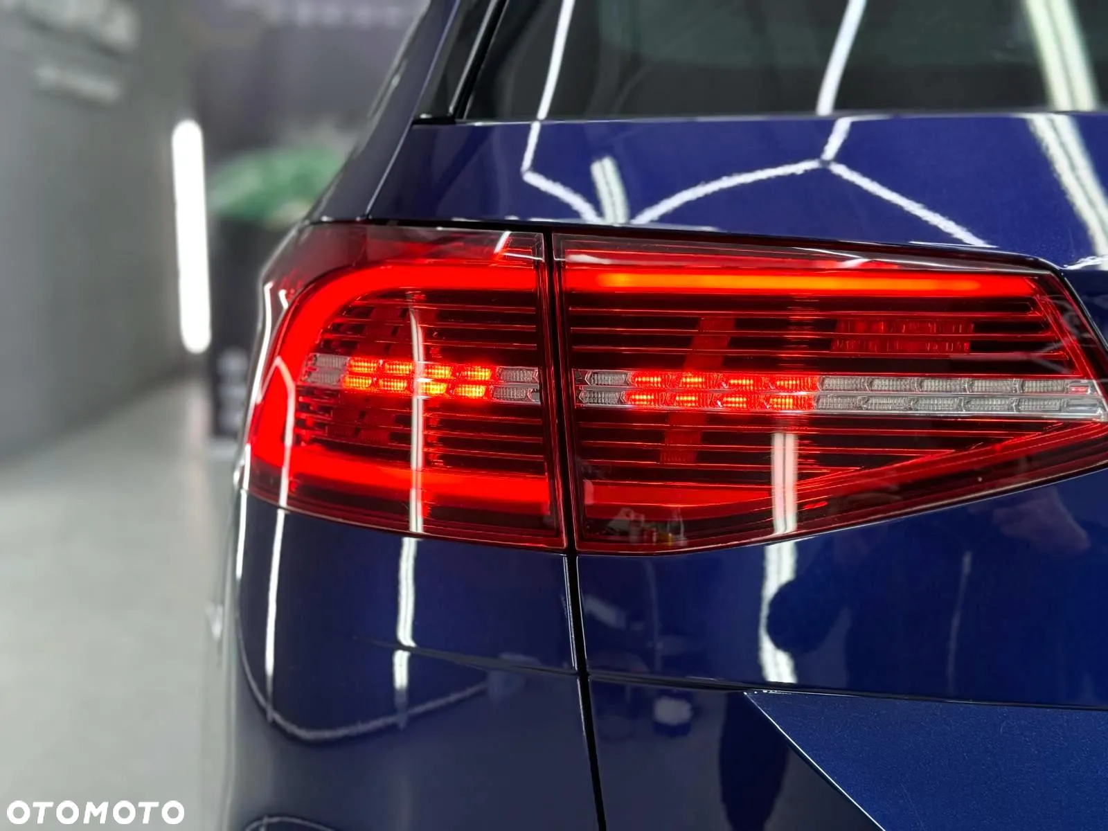 Volkswagen Passat Variant 2.0 TDI SCR DSG Highline - 9
