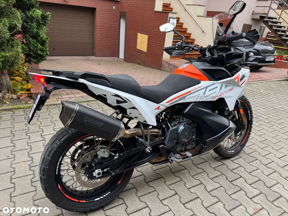 KTM Adventure - 4