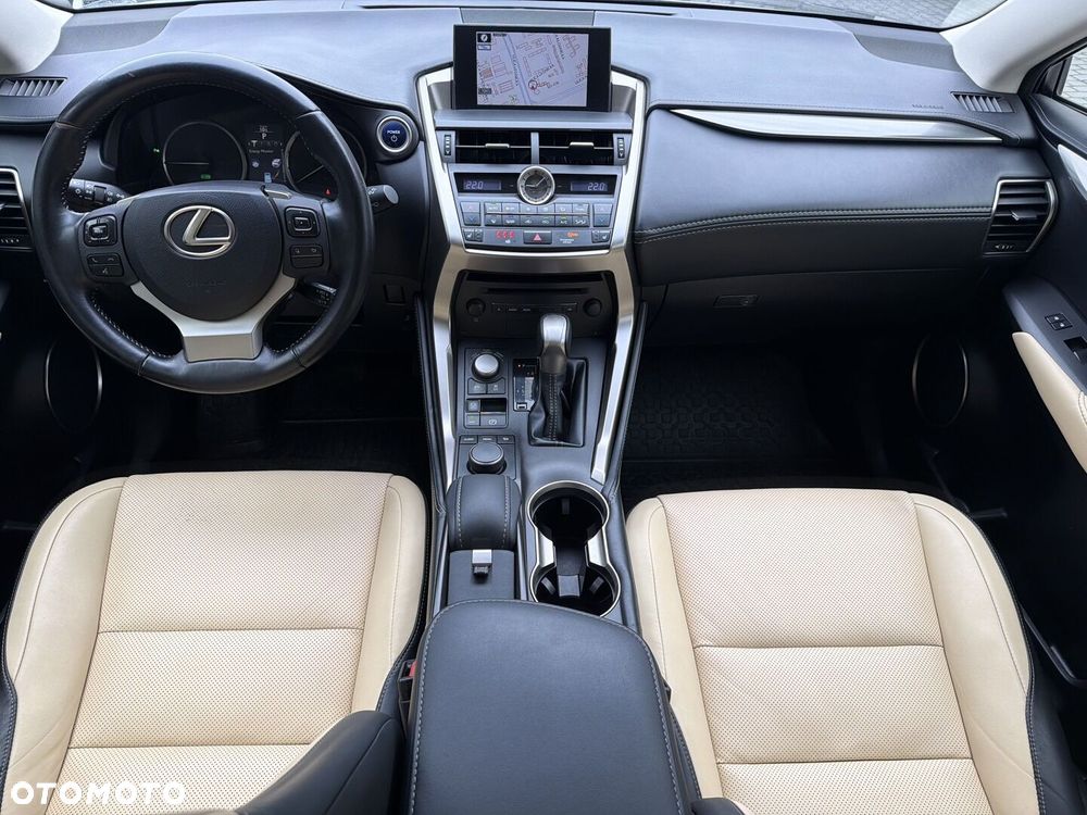Lexus NX 300h Comfort AWD - 15