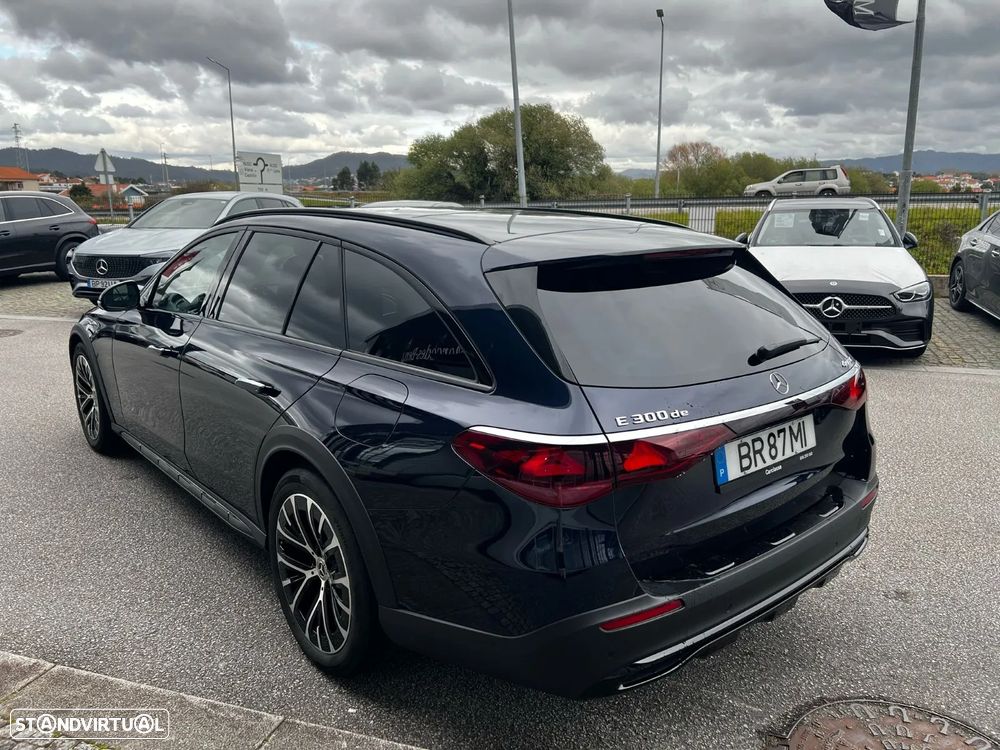 Mercedes-Benz E 300 de 4Matic All-Terrain - 12