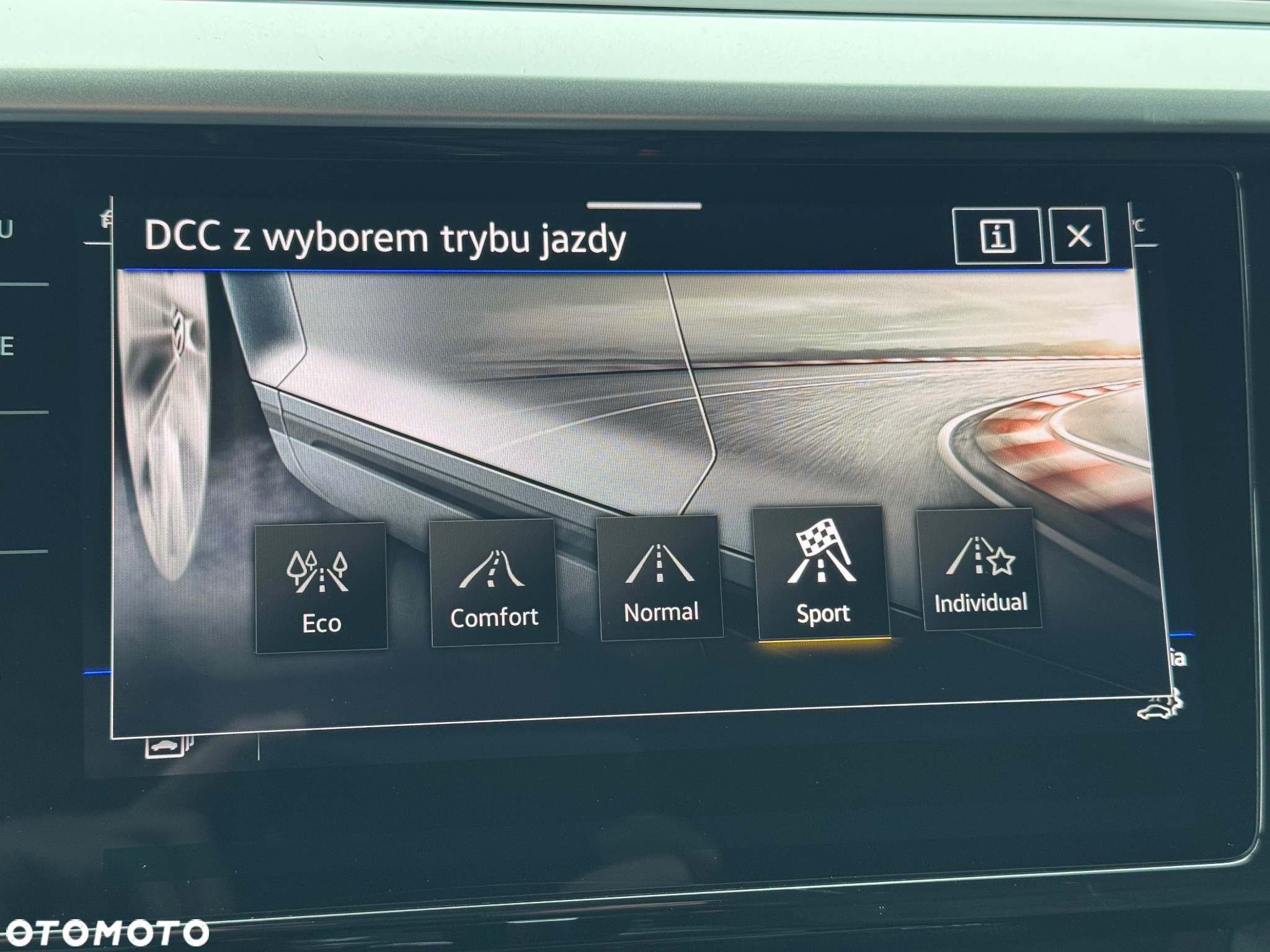 Volkswagen Arteon Shooting Brake 2.0 TDI SCR 4Motion DSG R-Line - 25