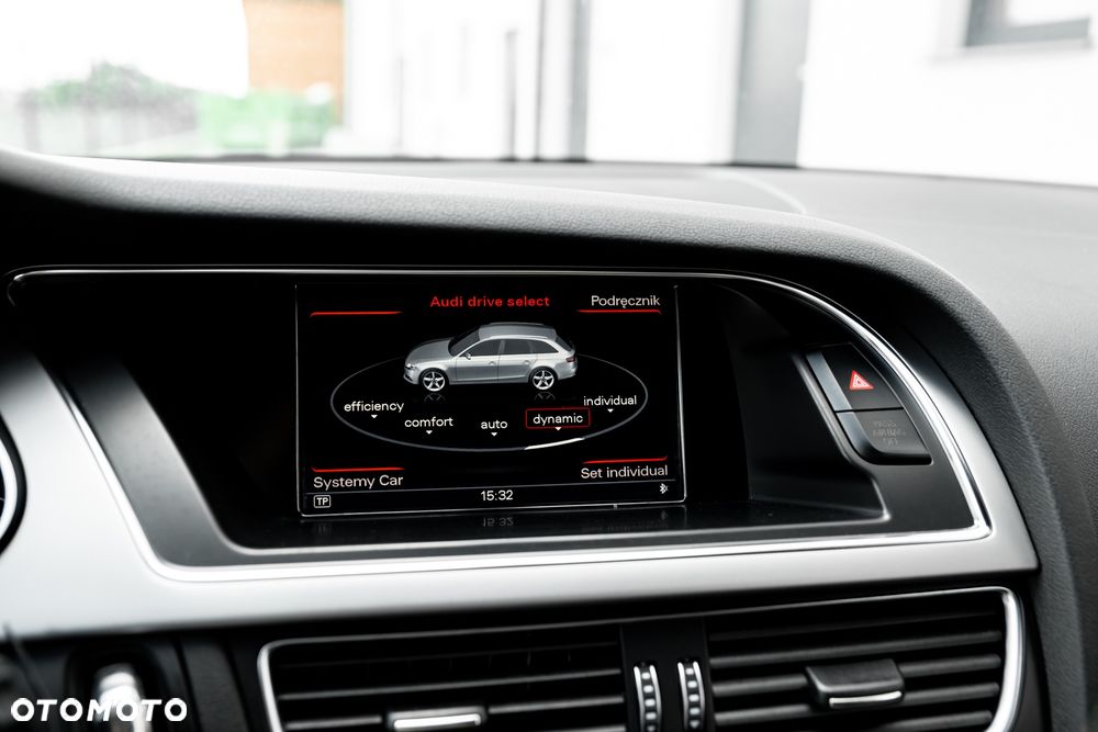 Audi A4 Avant 2.0 TDI DPF quattro S tronic S line Sportpaket - 35