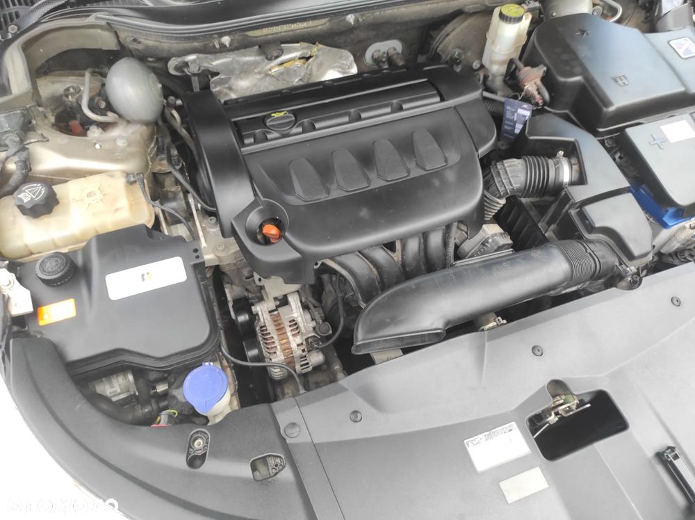 Citroën C5 2.0 16V Confort - 20