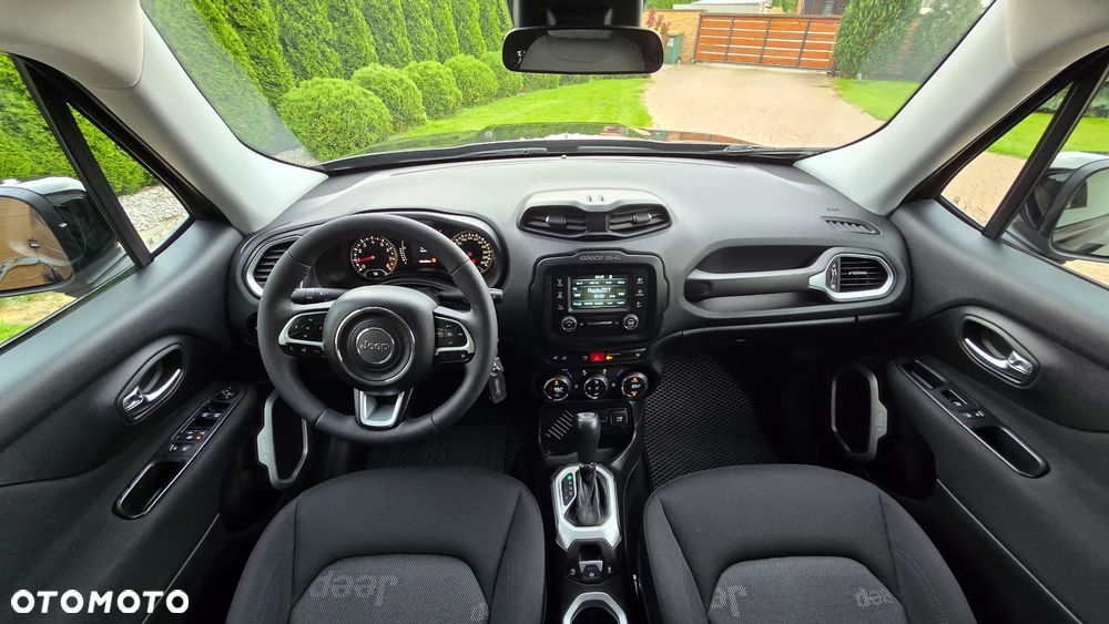 Jeep Renegade - 27