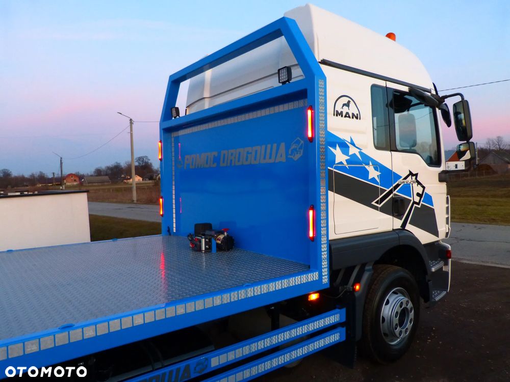 MAN TGM 15.290 POMOC DROGOWA AUTOLAWETA SPECJALNY EURO 5 DMC 15.500 KG ŁADOWNOŚĆ 9.000 KG XENON - 12