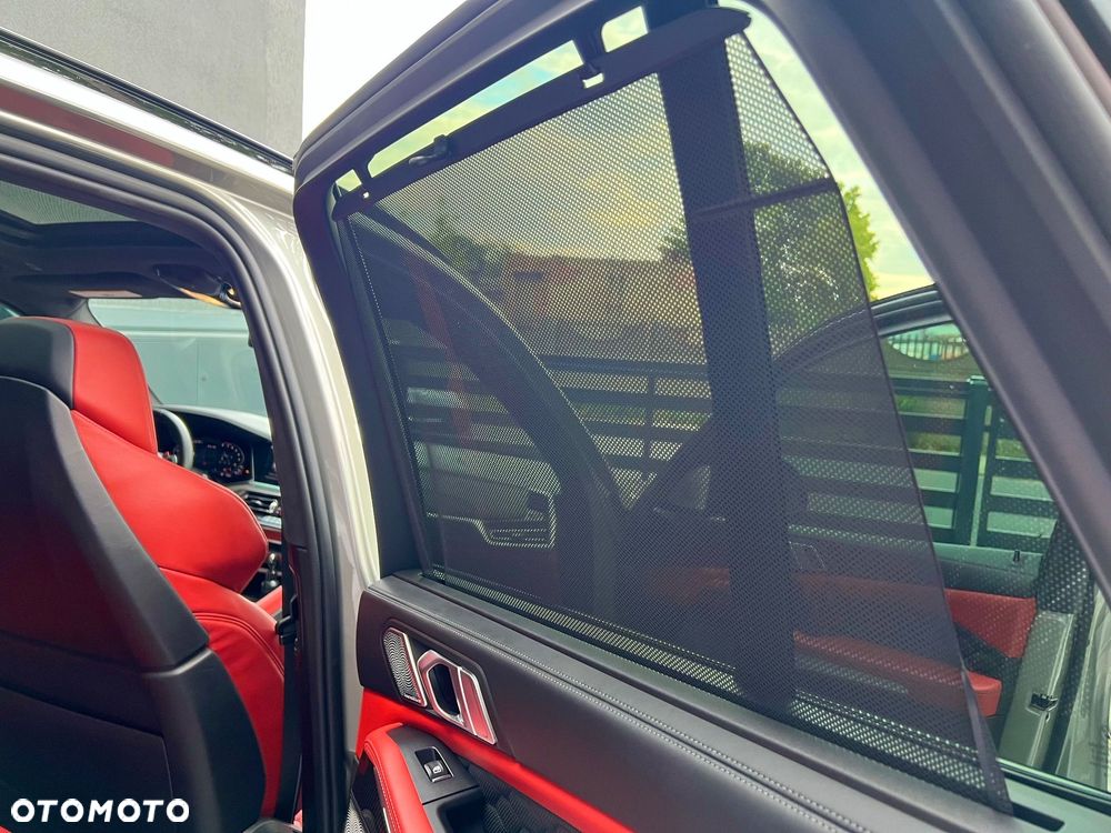 BMW X5 M Competition - 9