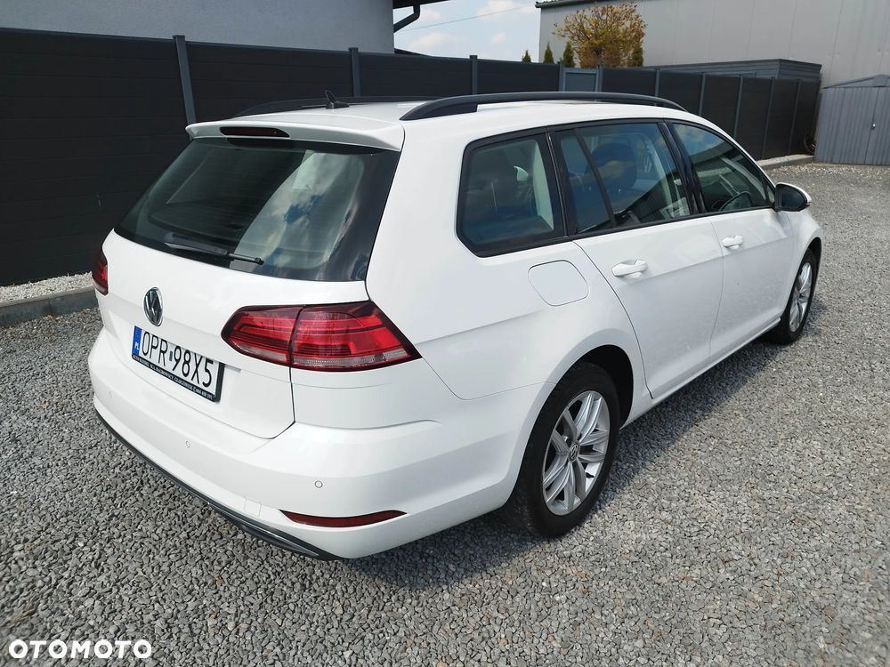 Volkswagen Golf Variant 2.0 TDI (BlueMotion Technology) Comfortline - 9