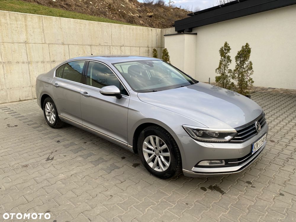 Volkswagen Passat - 3