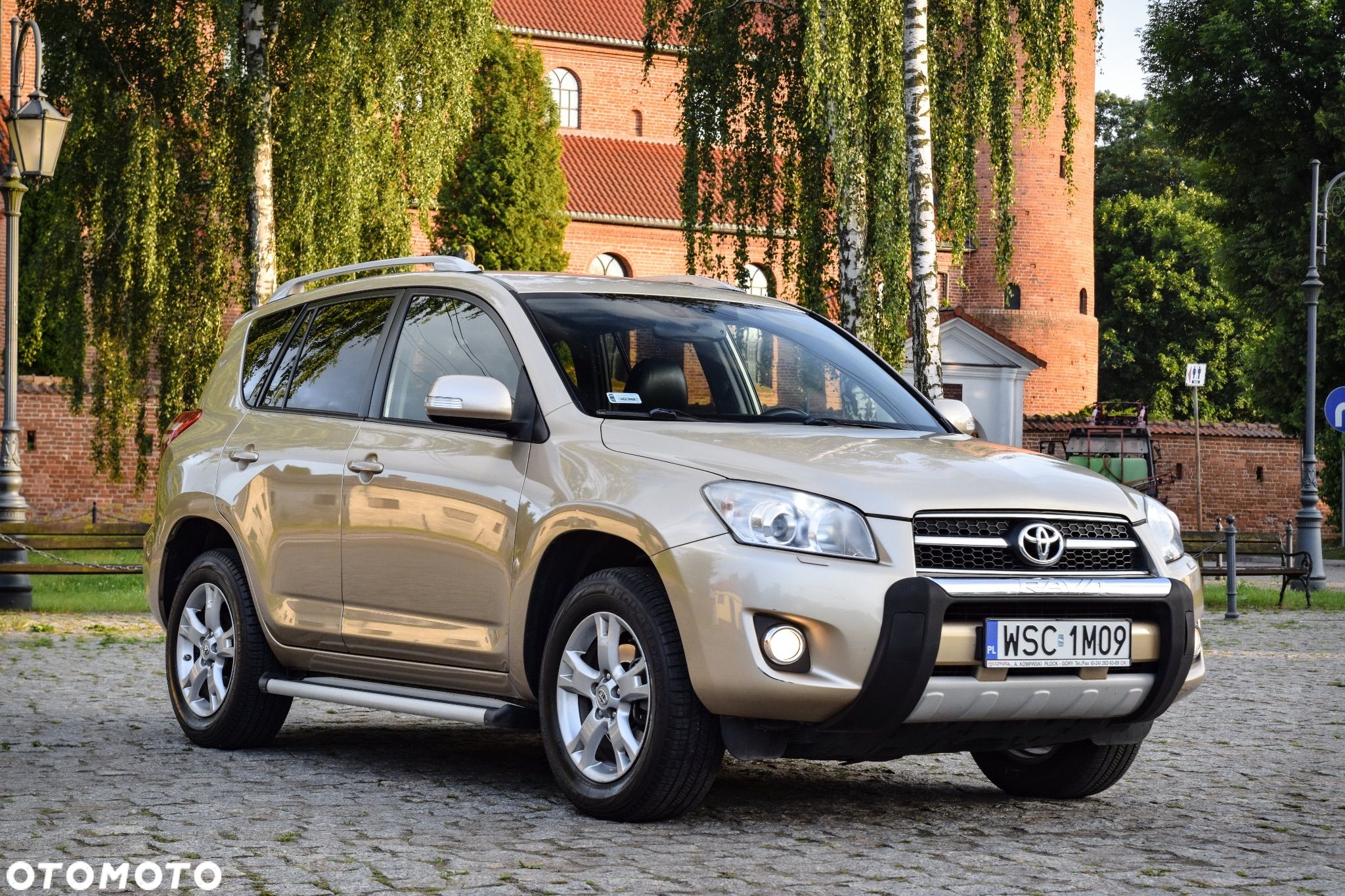 Toyota RAV4 2.2 D-4D Sol Platinium NAVI - 1