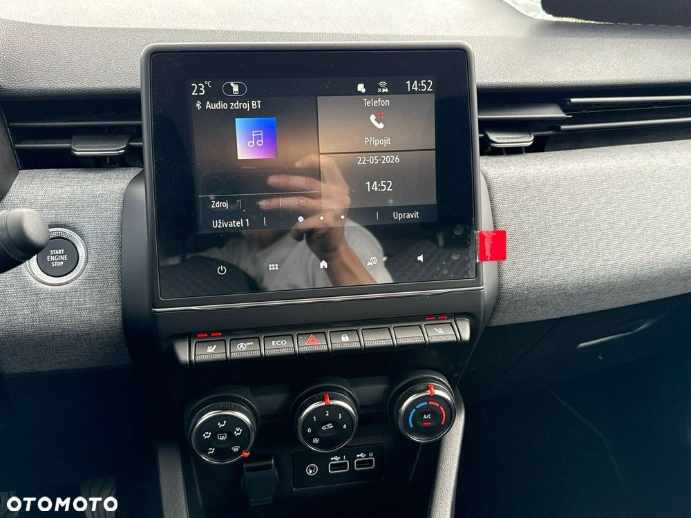 Renault Clio TCe 90 EVOLUTION - 28