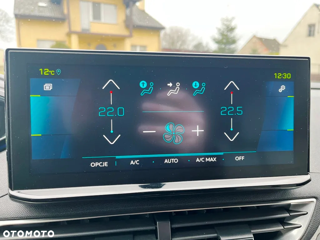 Peugeot 3008 1.6 PureTech HYbrid GT Line S&S EAT8 - 18