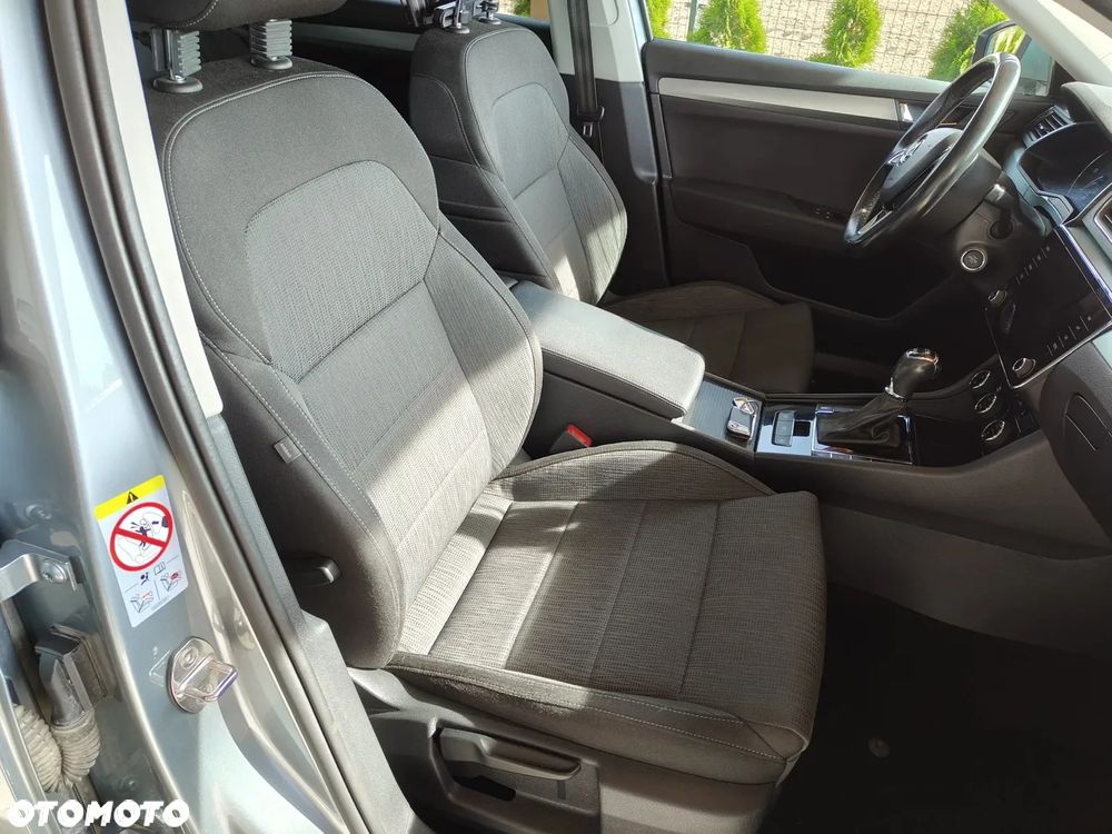 Skoda Superb 2.0 TDI 4x4 Ambition DSG - 11