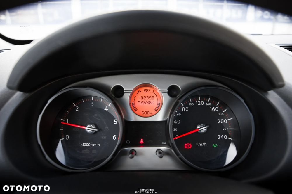 Nissan Qashqai 1.5 dCi Tekna - 10