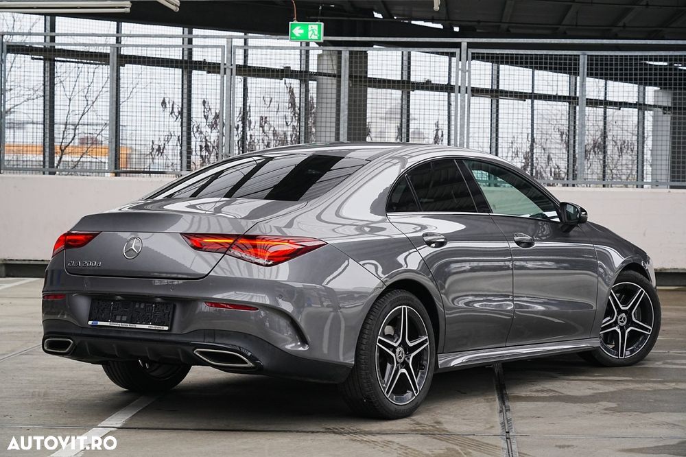 Mercedes-Benz CLA - 4