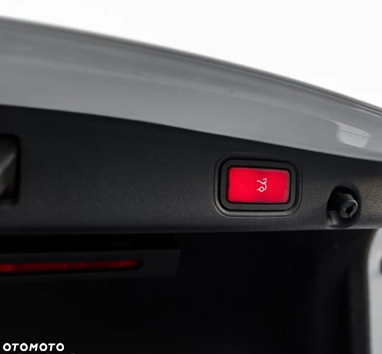 Mercedes-Benz Klasa E 220 d 4-Matic 9G-TRONIC - 18