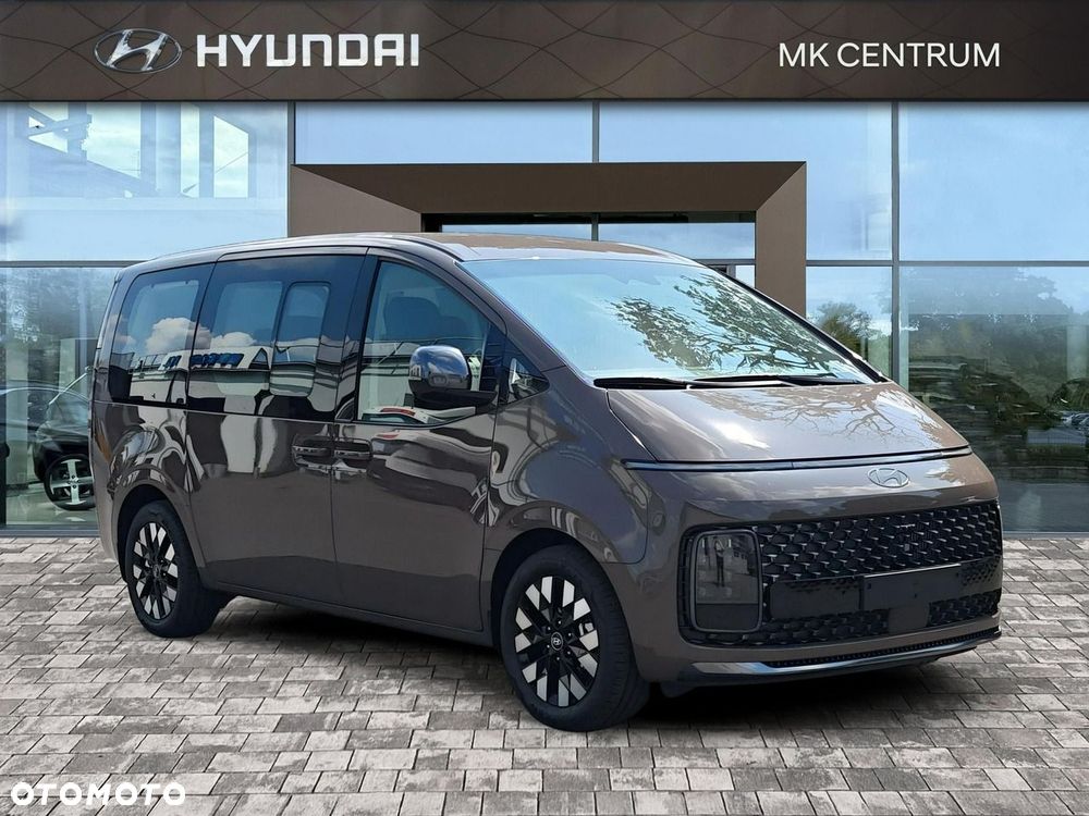 Hyundai Staria - 7