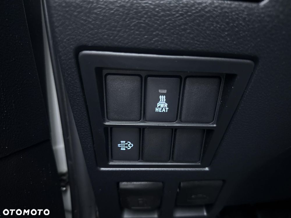 Toyota Hilux 2.4 D-4D Double Cab SR5 4x4 - 21