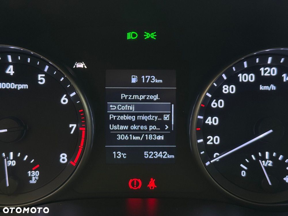 Hyundai i30 1.5 DPI Classic + - 36