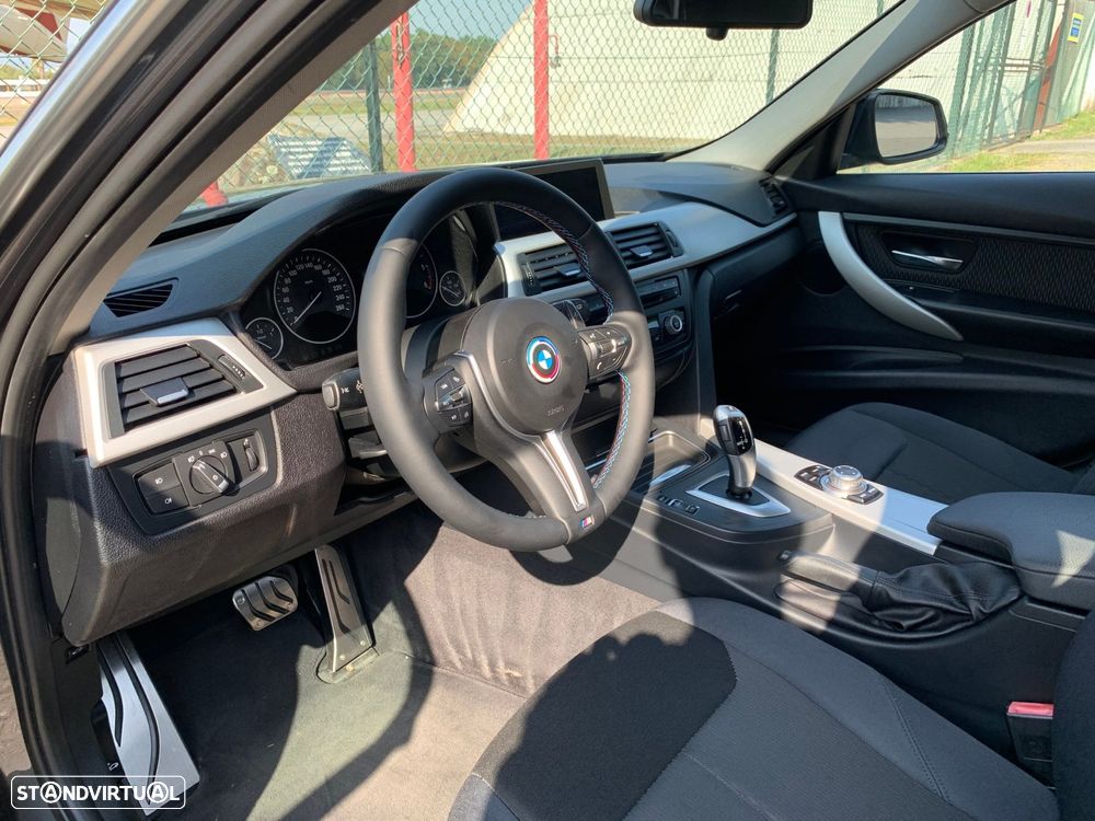 BMW 320 d Touring Auto Pack M - 9