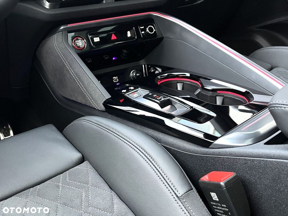 Audi Q5 Sportback - 16