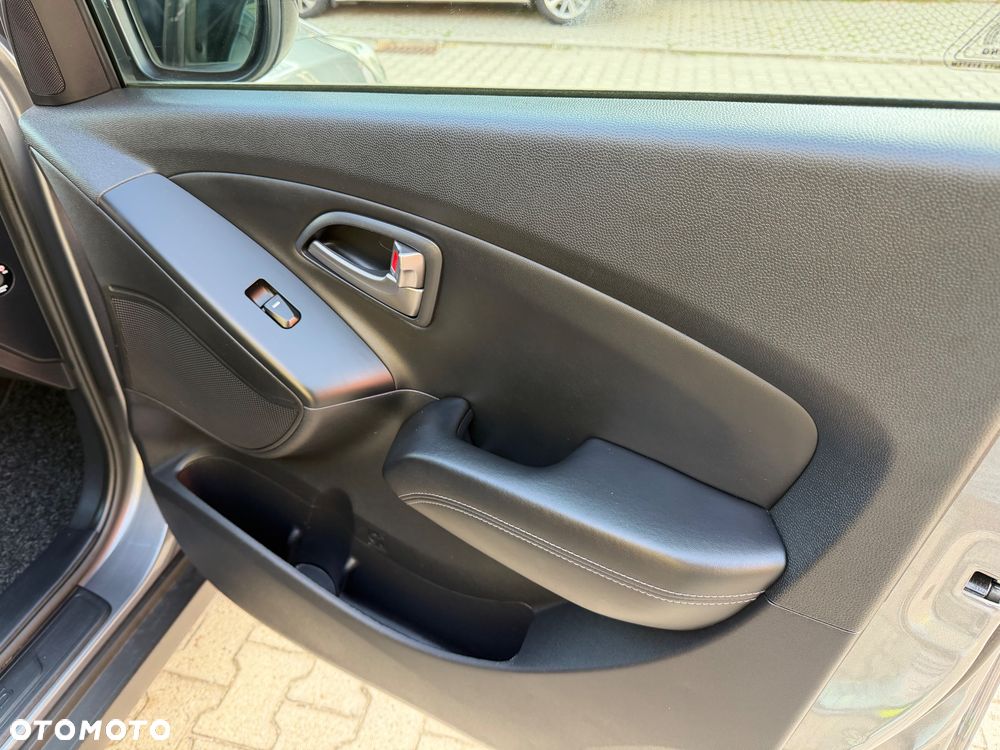 Hyundai ix35 2.0 CRDi 4WD Automatik Style - 30