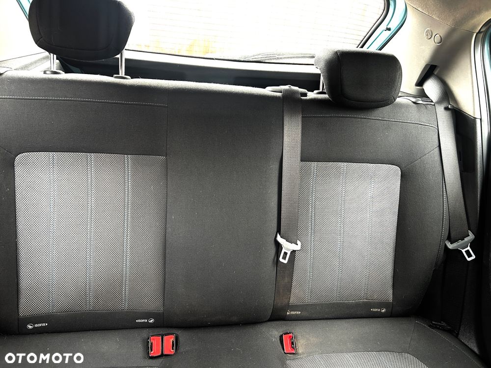 Opel Corsa 1.4 16V Color Edition - 10