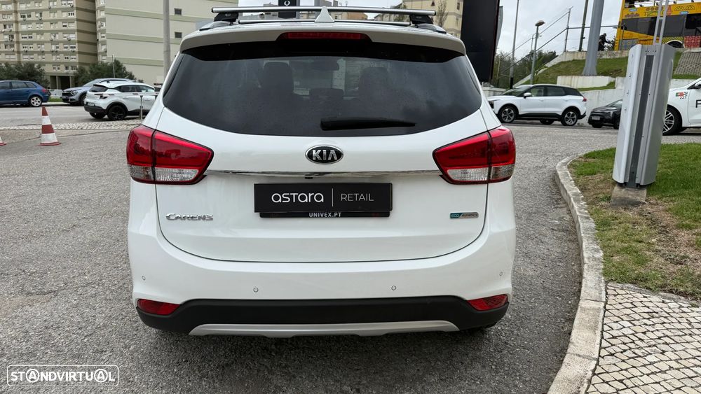 Kia Carens 1.7 CRDi ISG TX - 4