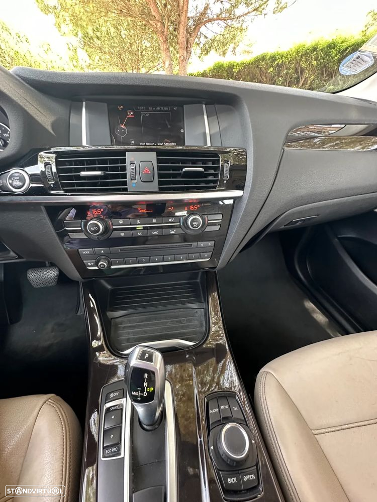 BMW X3 18 d sDrive Auto - 32