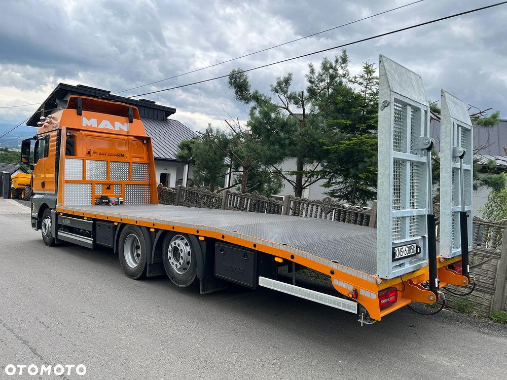 MAN TGX 26.500 | XLX | Euro 6 | 6x2 | INDIVIDUAL | Skrętna Oś | Nowa Zabudowa | Rampy Hydrauliczne | Autolaweta 8,20m | Pomoc Drogowa | Najazd | z Niemiec | STAN PERFEKCYJNY | Tylko 587 tys km | - 4