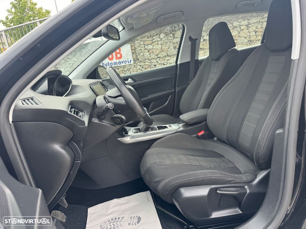 Peugeot 308 1.6 e-HDi Allure - 8