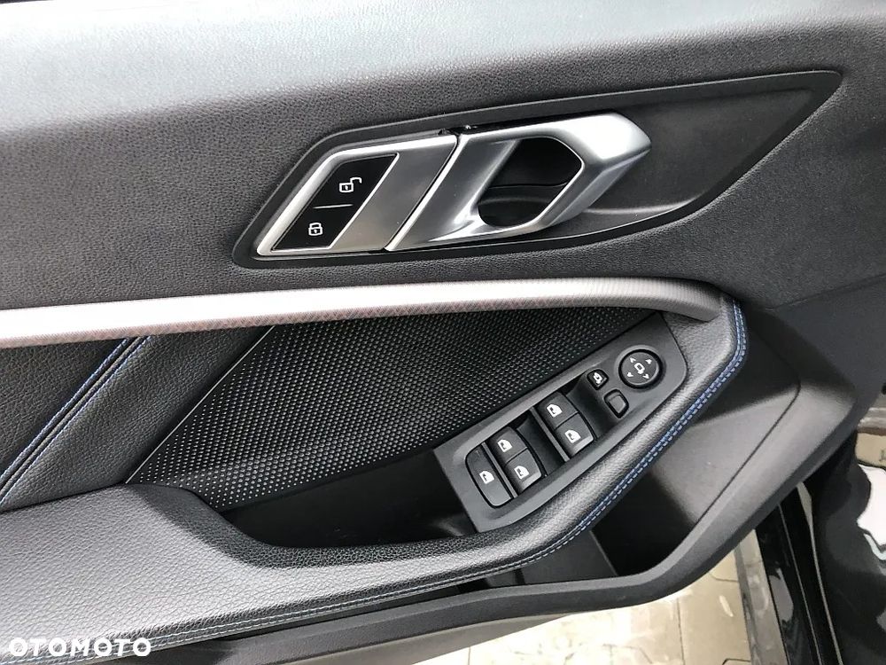 BMW Seria 1 116i M Sport - 26