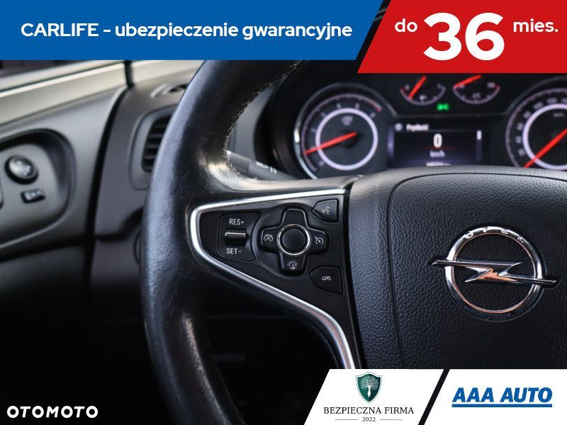 Opel Insignia - 19