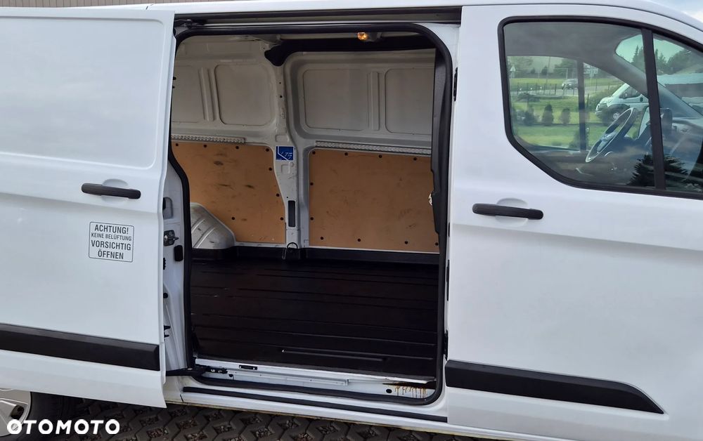 Ford Transit Custom L2H1 2.0d 170KM Kamera Nawigacja - 9