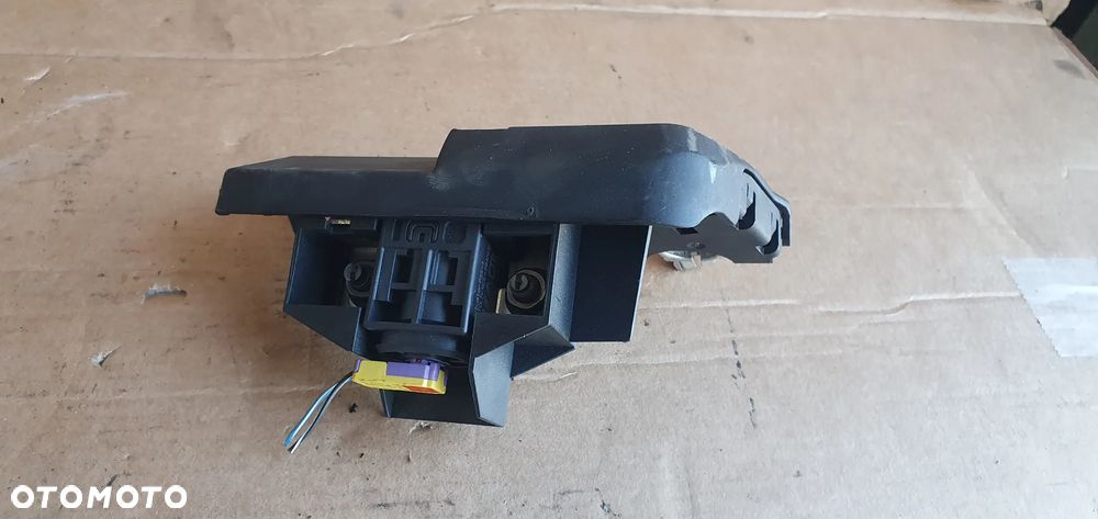 Klema plusowa pirotechniczna bezpiecznik Audi A4 B8 Lift 4F0915519 8J0915459 - 3