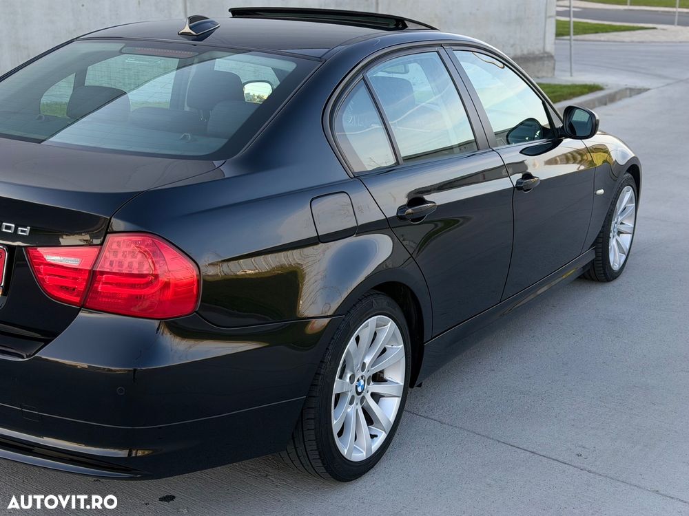 BMW Seria 3 320d DPF - 13
