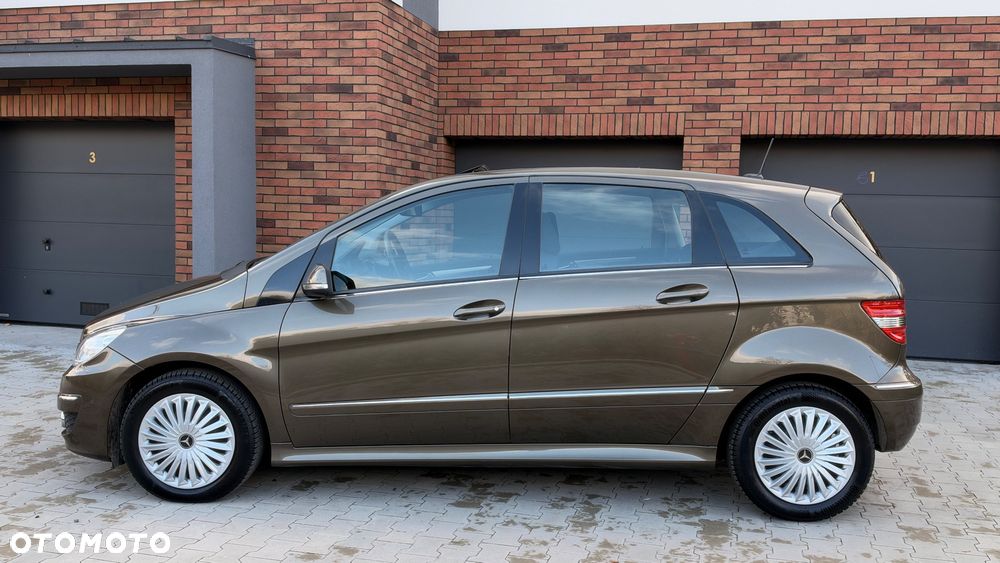 Mercedes-Benz B-Class 2008 photo 3
